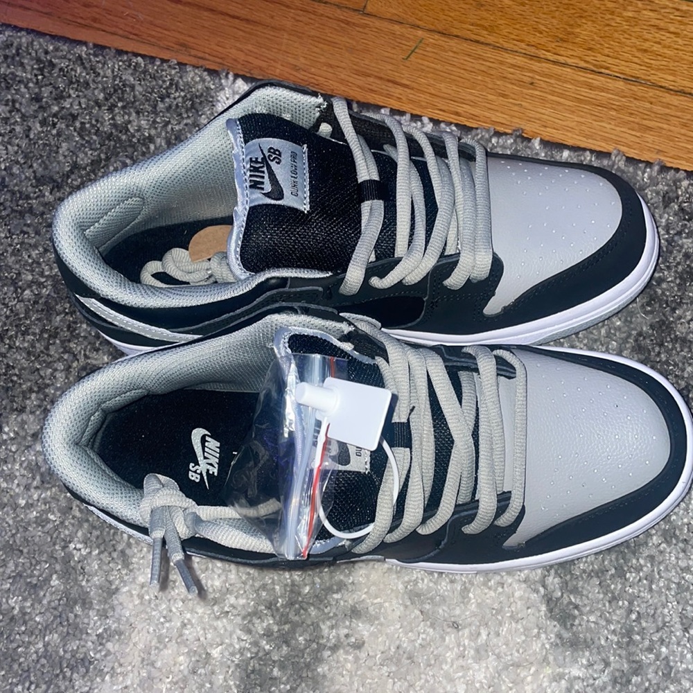 nike sb dunk low shadow
